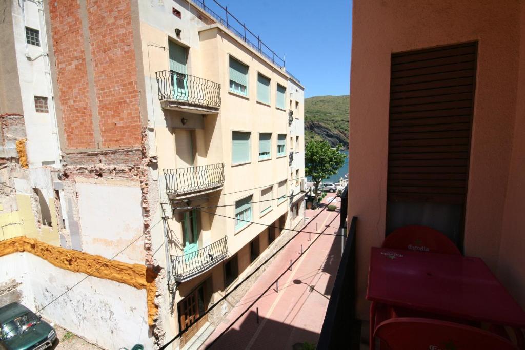 Hostal Juventus Portbou Habitación foto