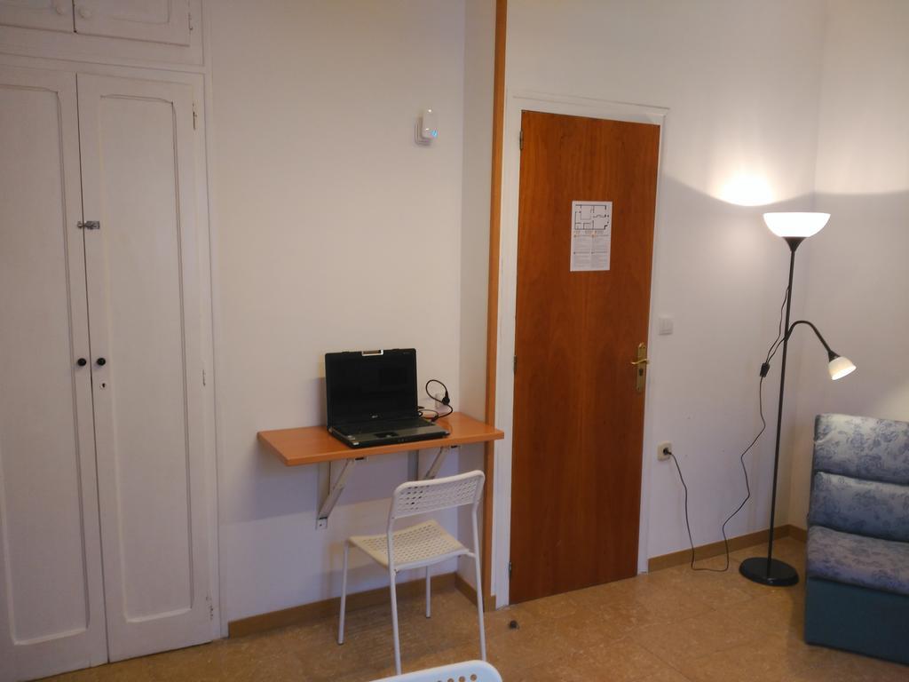 Hostal Juventus Portbou Exterior foto