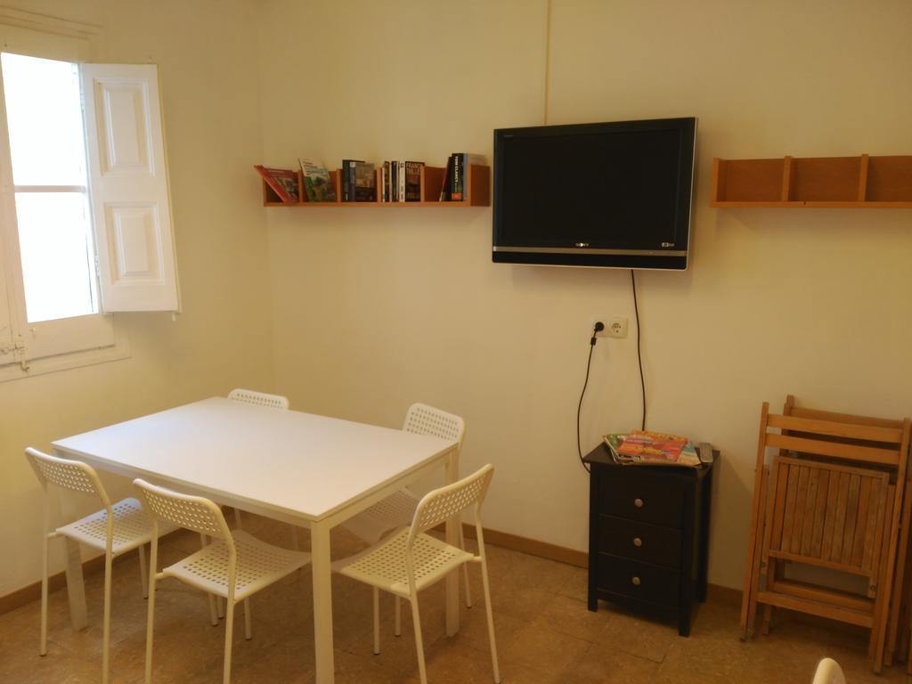 Hostal Juventus Portbou Exterior foto