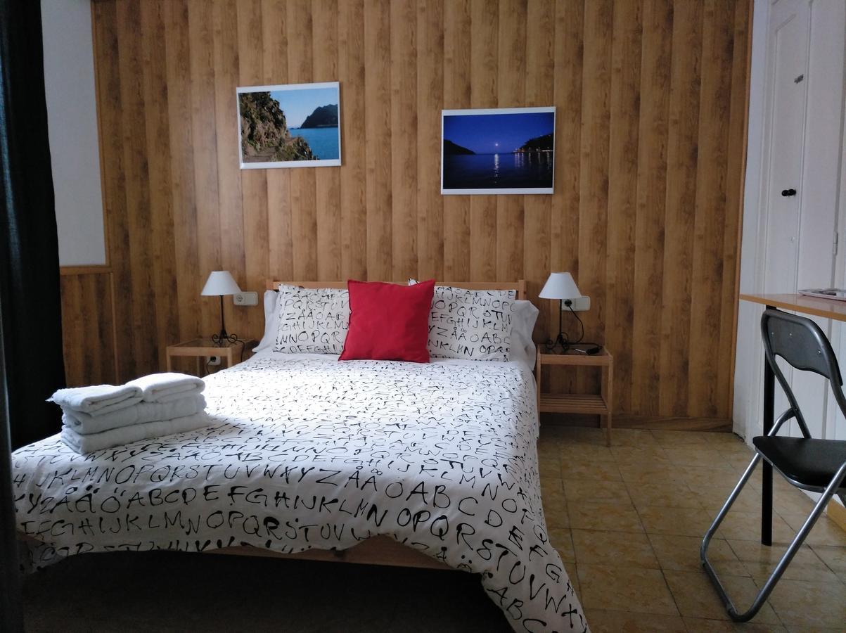 Hostal Juventus Portbou Exterior foto